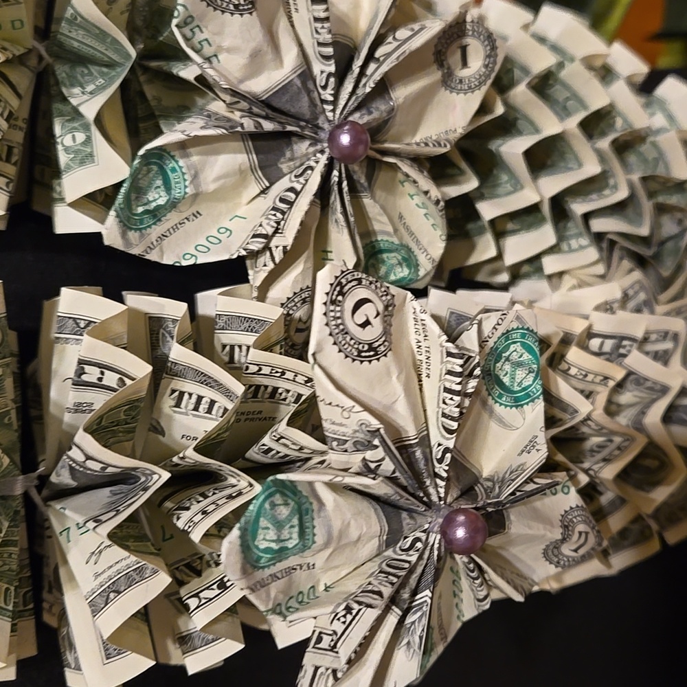 Graduation Lei/$62 VALUE/☆FIRM PRICE - Picture 5 of 6